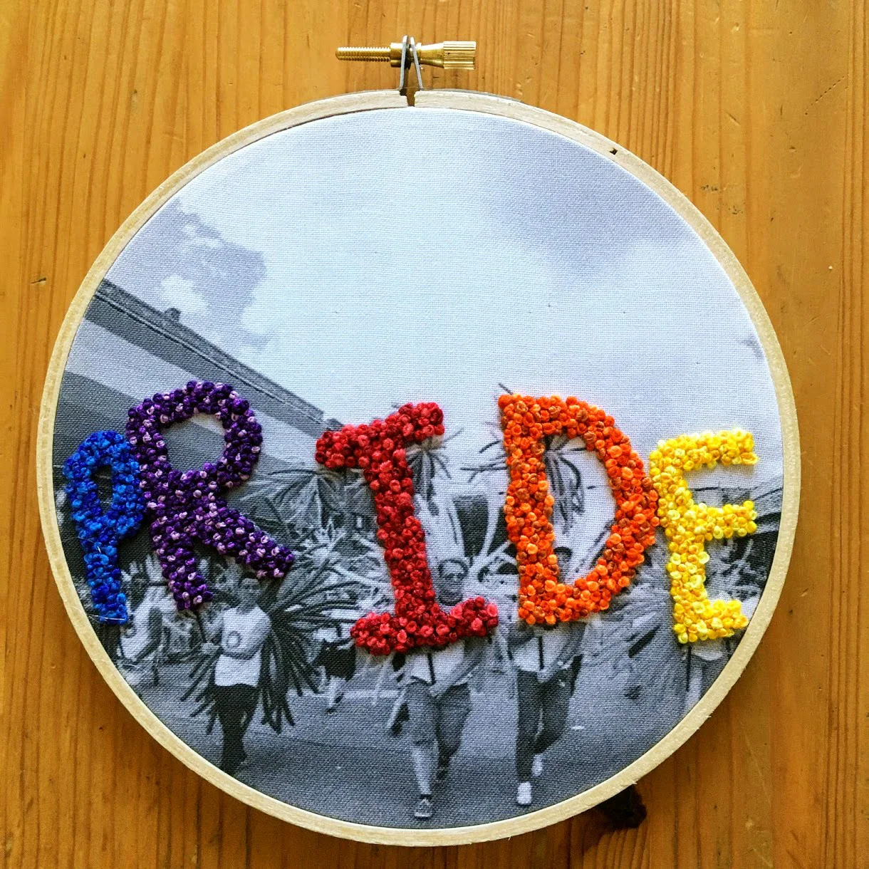 Miniature 1